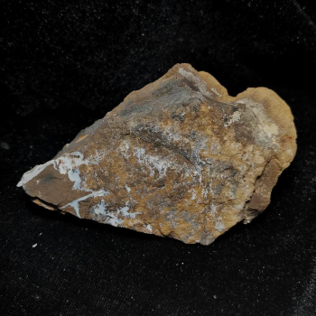 Opal-Matrix Rohstein